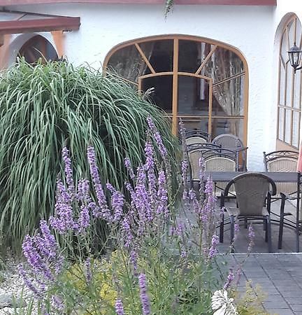 Hotel Garni Huegellandhof Neuhaus am Klausenbach Eksteriør billede