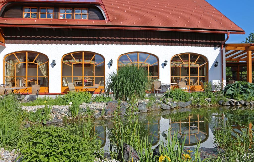 Hotel Garni Huegellandhof Neuhaus am Klausenbach Eksteriør billede